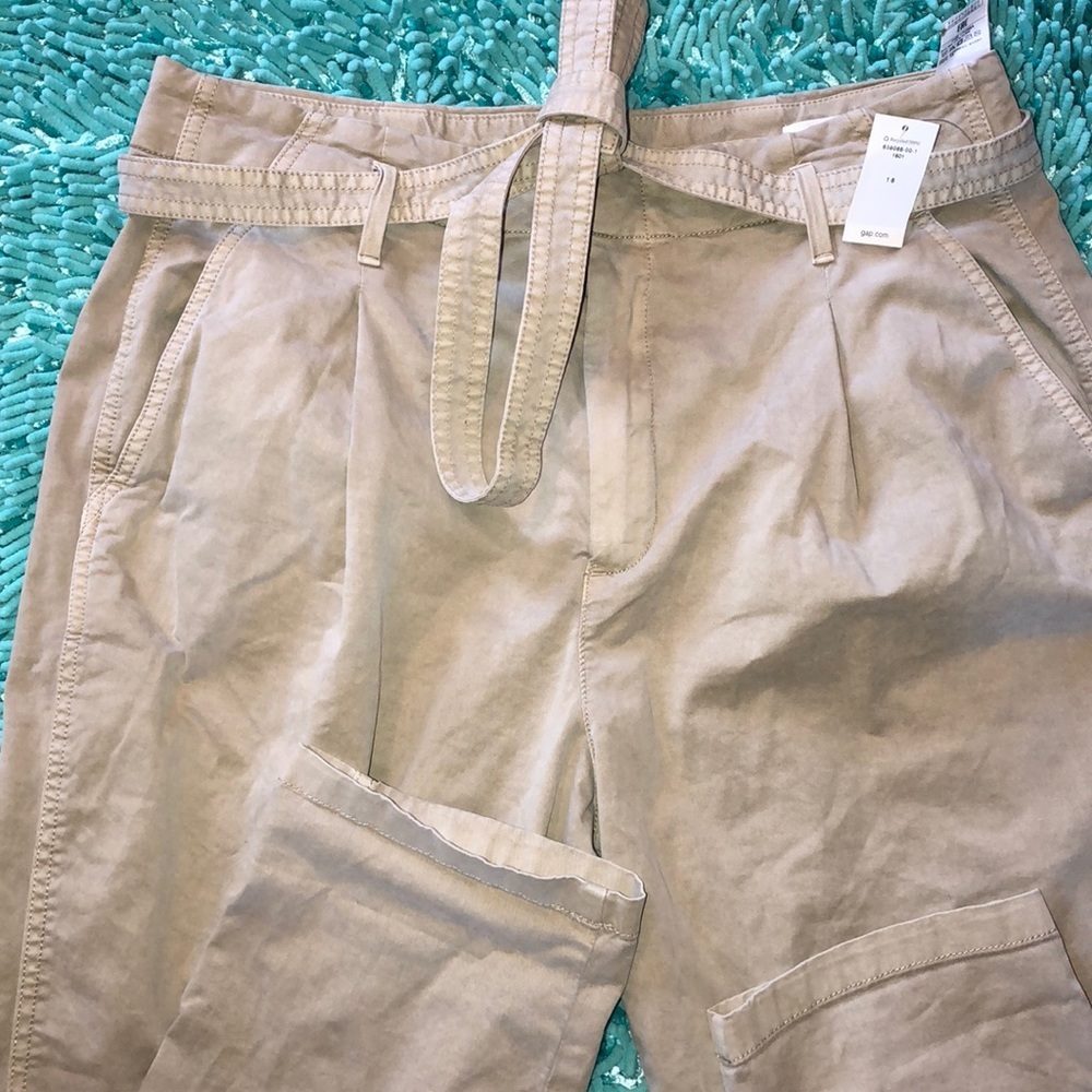 Gap Pants size 16 khaki soft tie belt